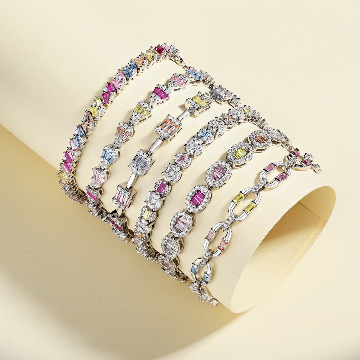 [Kincade Jewelrys]Ornate Sparkling Multi Cut Party Bracelet