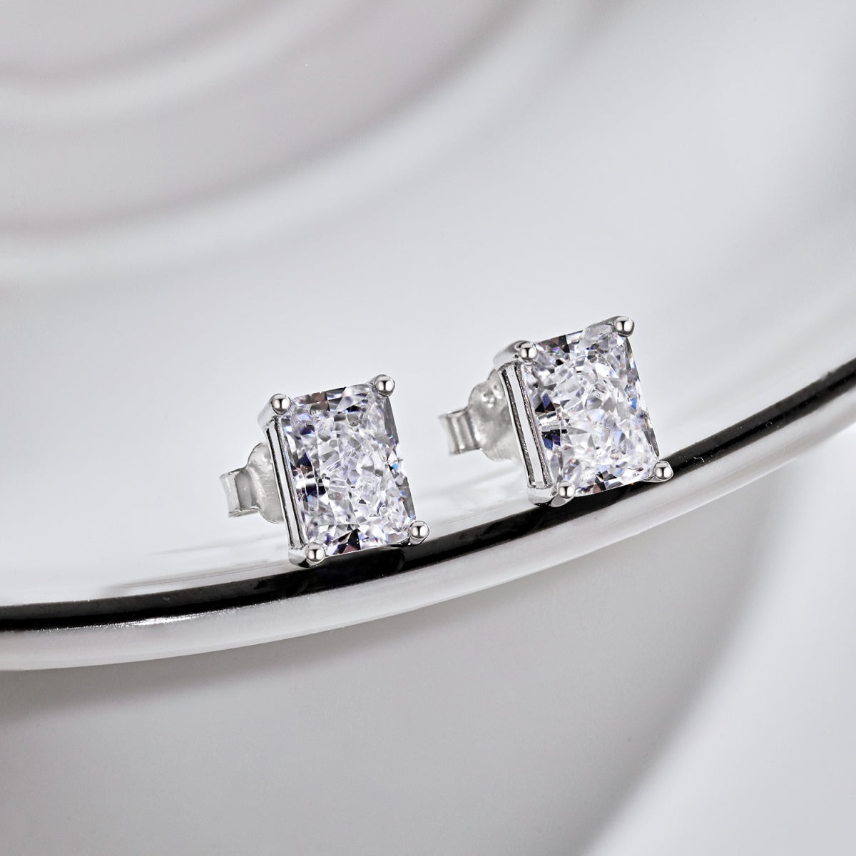 [Kincade Jewelrys]Radiant Luxurious Princess Cut Daily Earrings