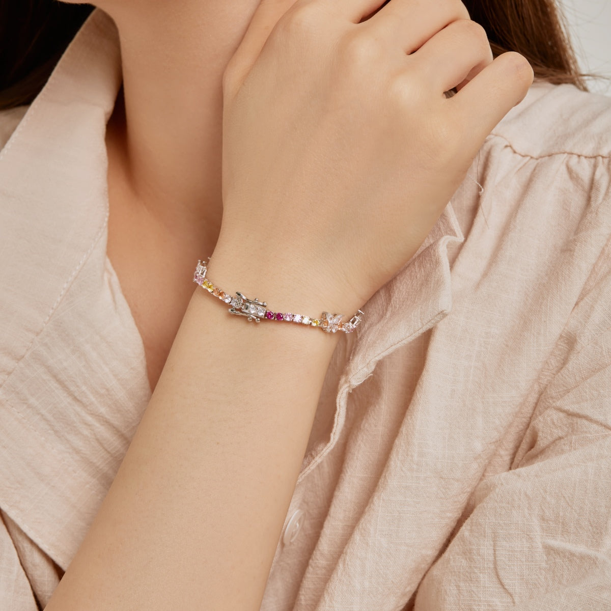 [Kincade Jewelrys]Ornate Colorful Butterfly Shape Round Cut Daily Bracelet