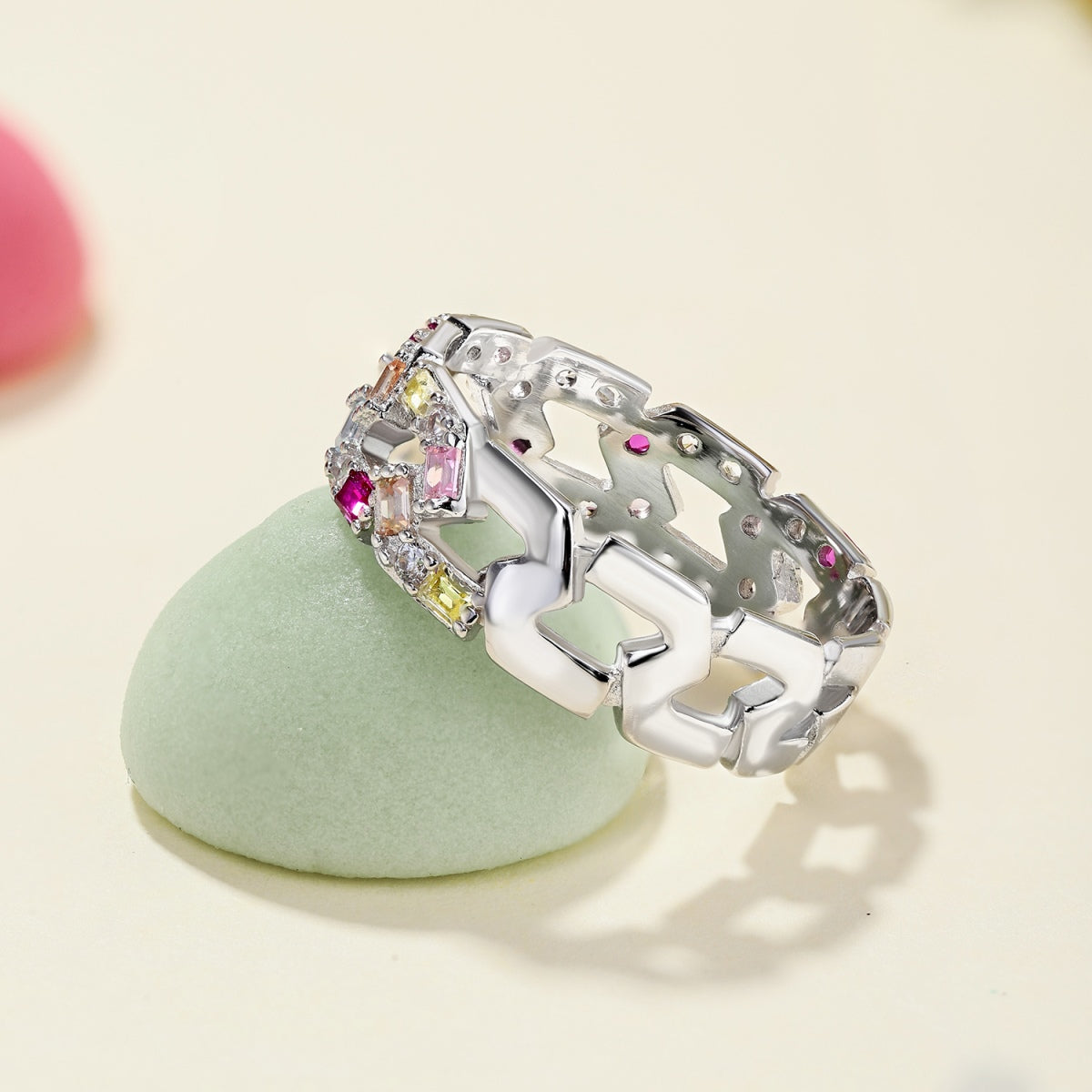 [Kincade Jewelrys]Sparkling Vibrant Emerald Cut Daily Ring