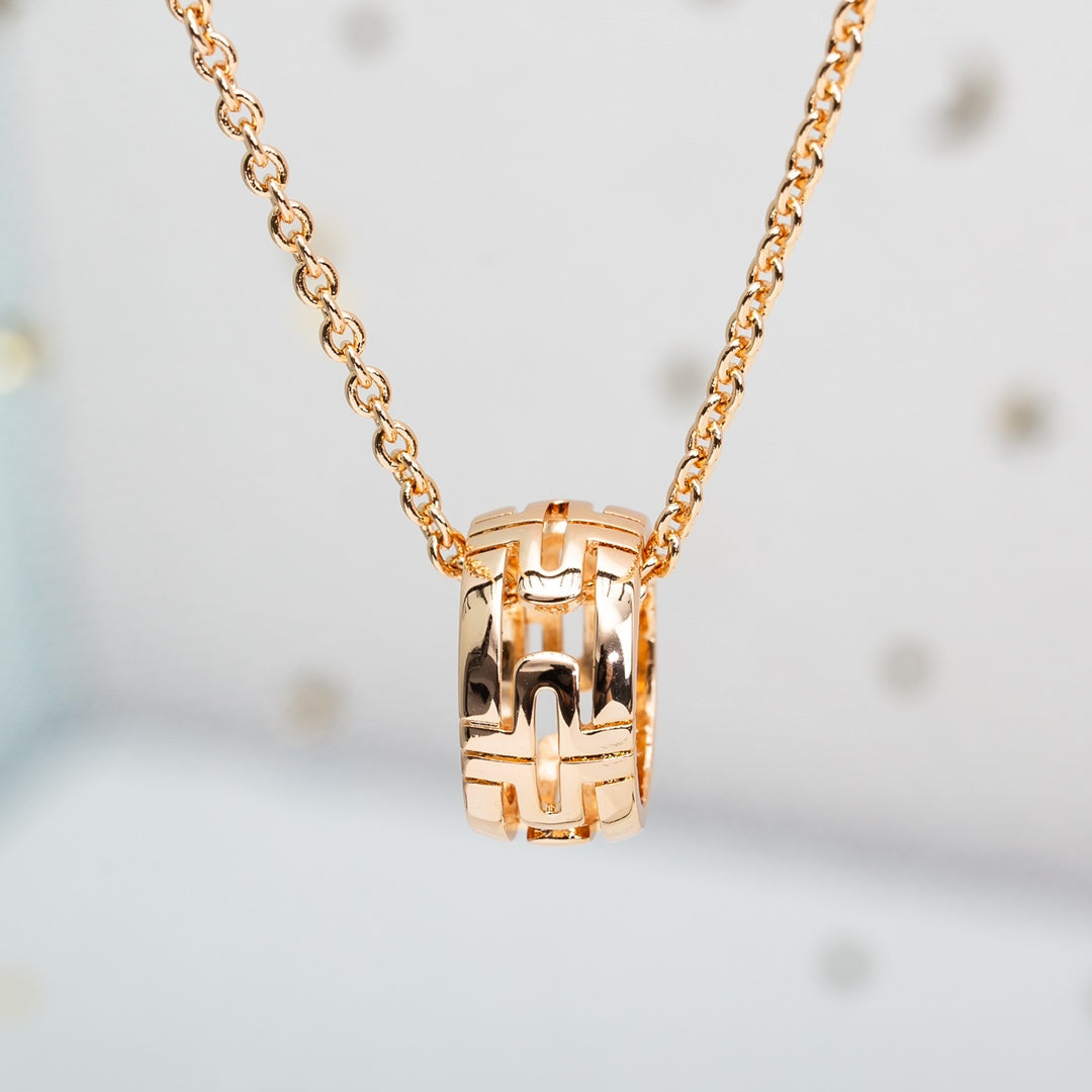 [Kincade Jewelrys]PARENTESI NECKLACE PINK GOLD