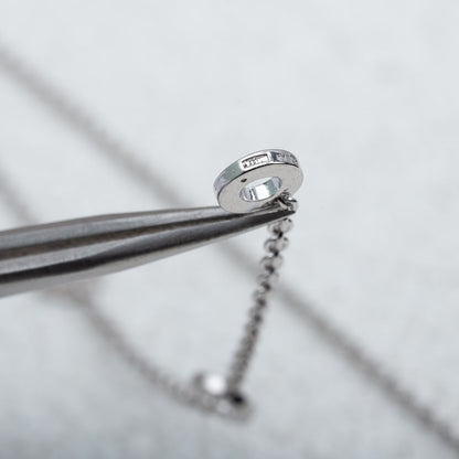 [Kincade Jewelrys]PARENTESI NECKLACE SILVER DIAMOND