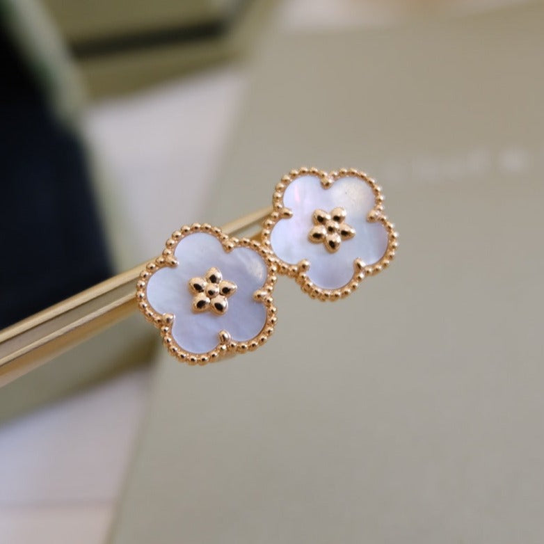 [Kincade Jewelrys]LUCKY PINK GOLD WHITE MOP EARRINGS