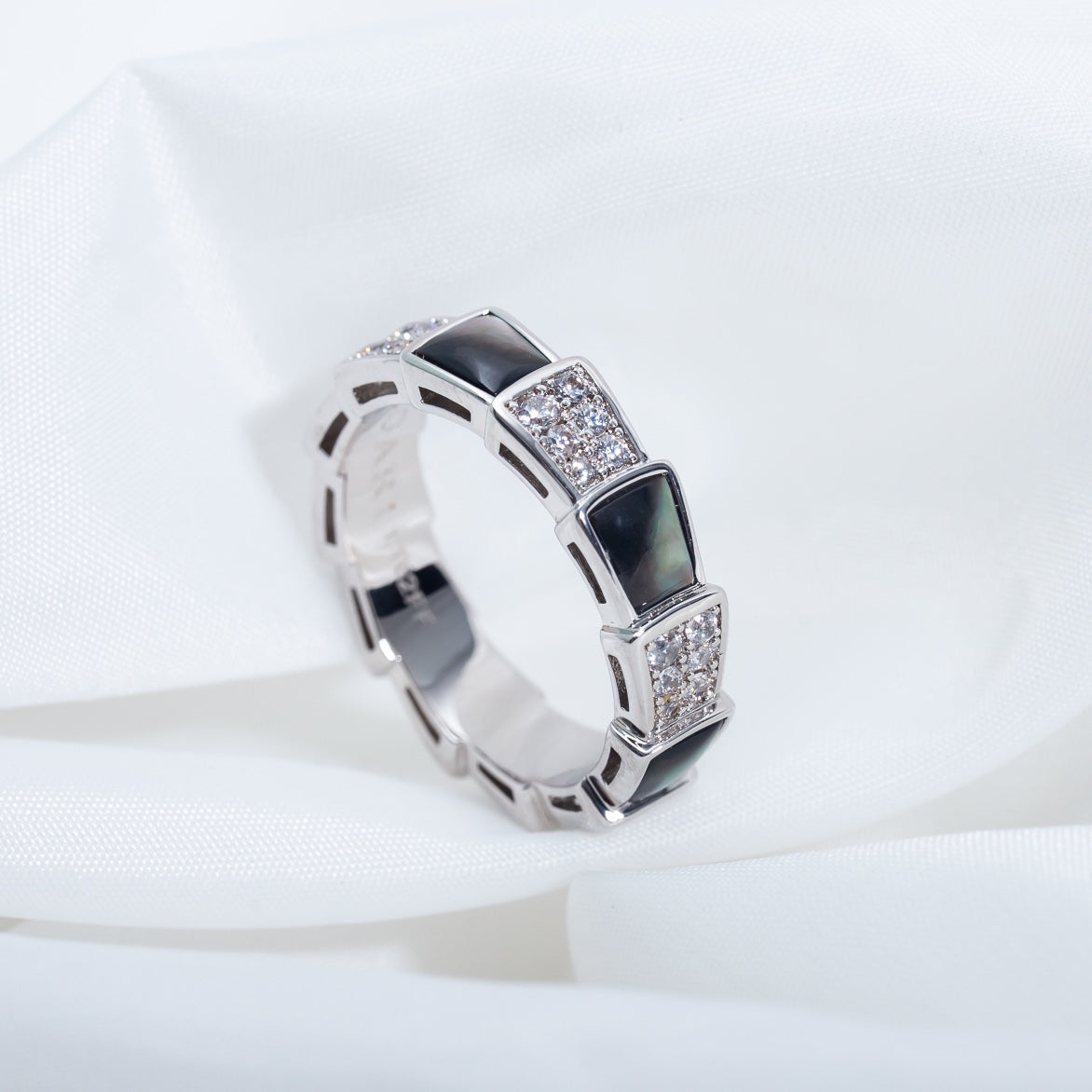 [Kincade Jewelrys]SERPENTI RING SILVER DIAMOND BLACK MOP 4MM