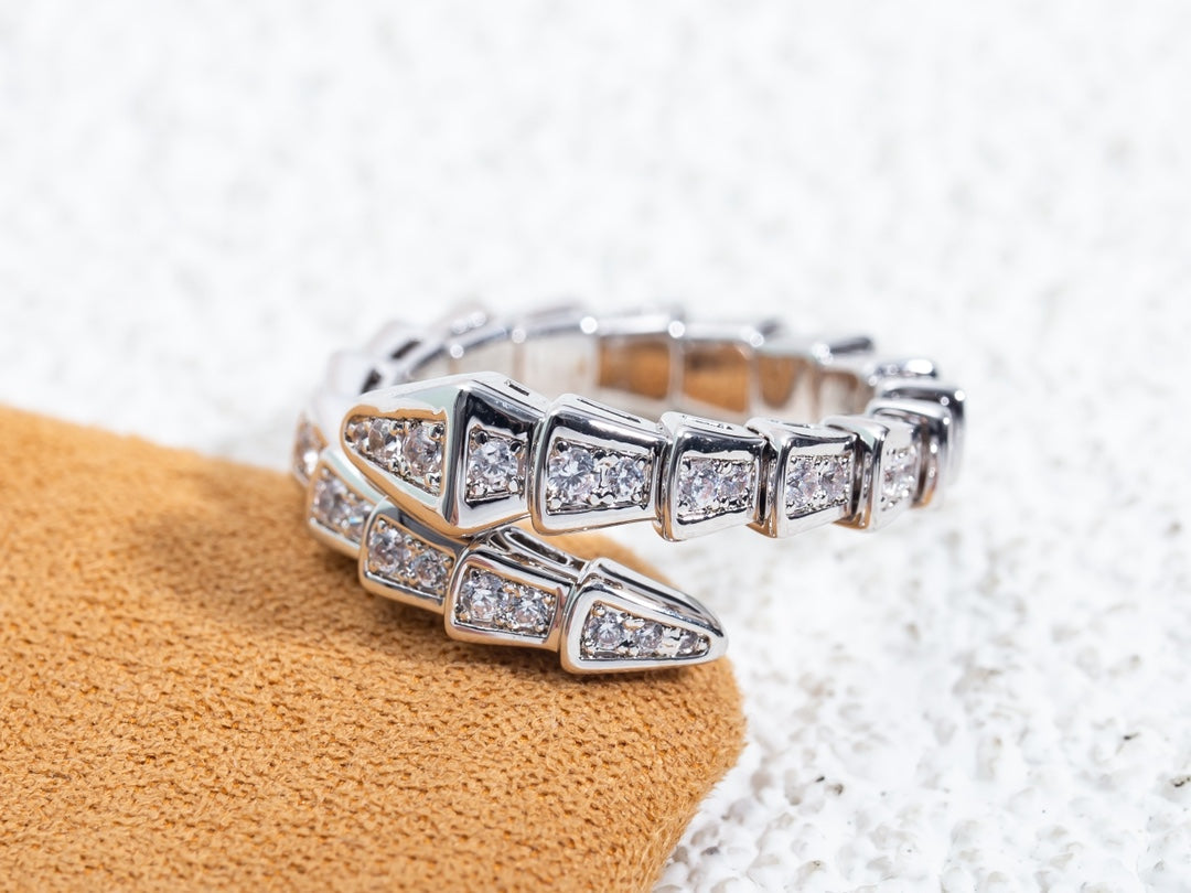 [Kincade Jewelrys]SERPENTI RING SILVER DIAMOND PAVED 4MM