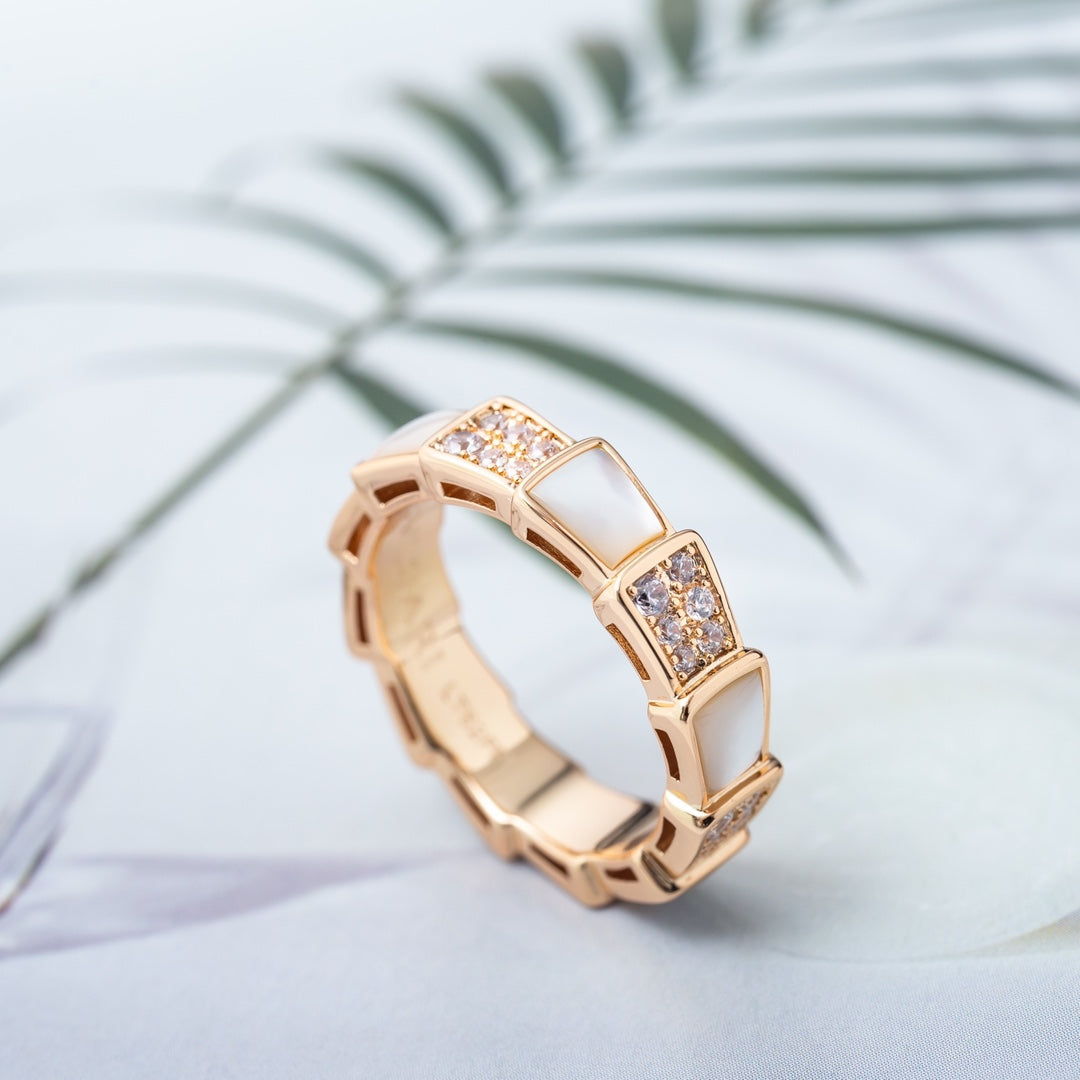 [Kincade Jewelrys]SERPENTI RING PINK GOLD MOP DIAMOND PAVED 4MM
