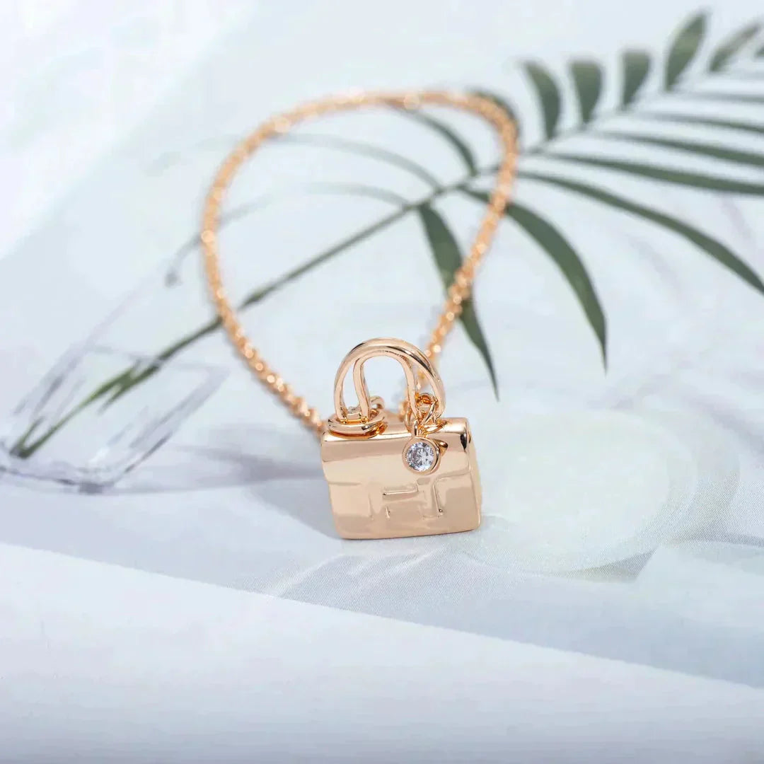 [Kincade Jewelrys]AMULETTE PEDANT ROSE GOLD NECKLACE