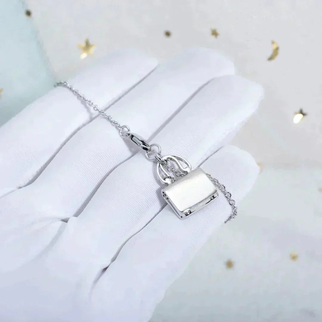 [Kincade Jewelrys]AMULETTE PEDANT SILVER NECKLACE