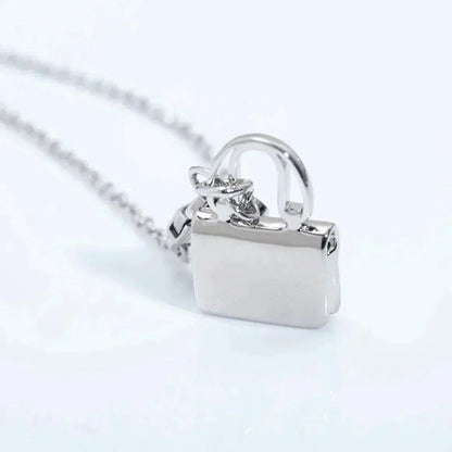 [Kincade Jewelrys]AMULETTE PEDANT SILVER NECKLACE