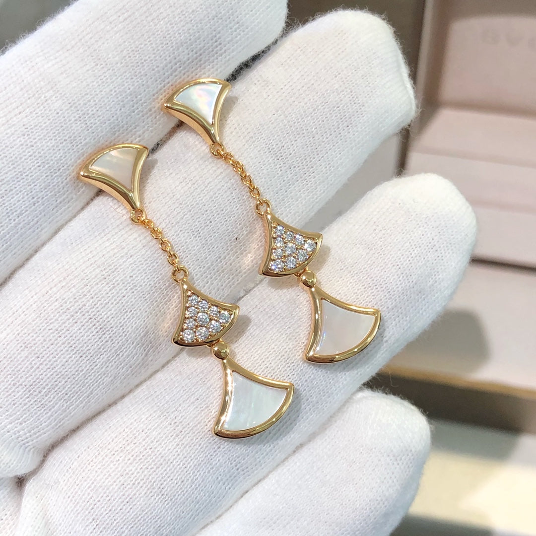 [Kincade Jewelrys]DREAM EARRINGS 3 MOTIFS DIAMOND MOP PINK GOLD