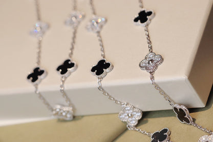 [Kincade Jewelrys]CLOVER 20 MOTIFS ONYX DIAMOND SILVER