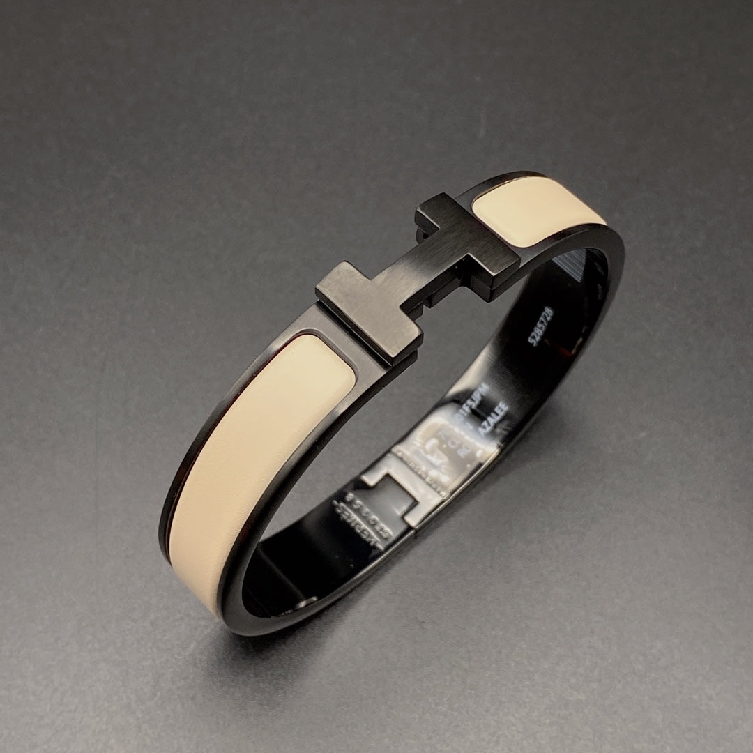 [Kincade Jewelrys]H BRACELET 12MM BLACK BEIGE CERAMIC