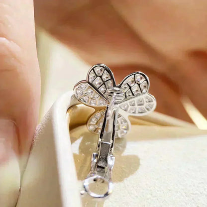 [Kincade Jewelrys]CLOVER COMOS DIAMOND EARRINGS SILVER
