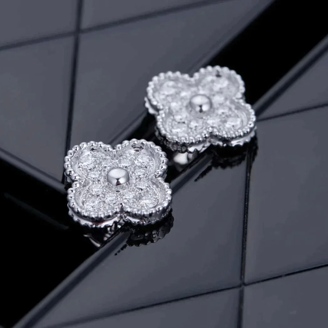 [Kincade Jewelrys]CLOVER 1 MOTIFS DIAMOND STUD EARRINGS SILVER