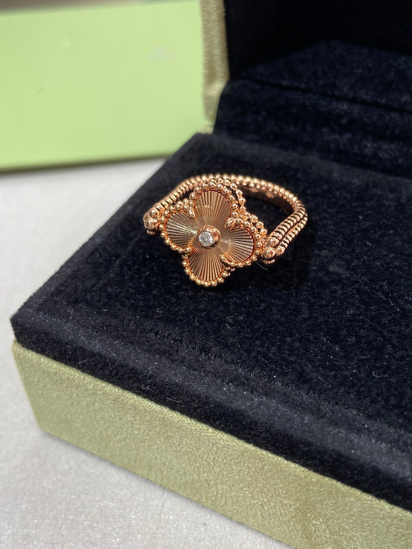 [Kincade Jewelrys]CLOVER RIVERSIBLE ROSE GOLD RING