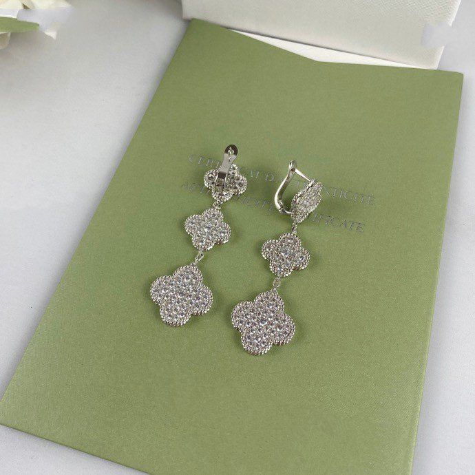 [Kincade Jewelrys]CLOVER 3 MOTIF DIAMOND SILVER DROP EARRINGS