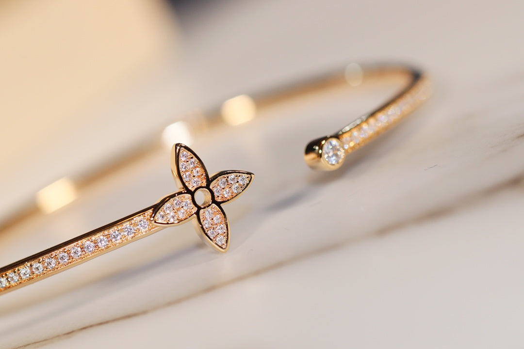 [Kincade Jewelrys]IDYLLE GOLD OPEN BRACELET DIAMOND PAVED
