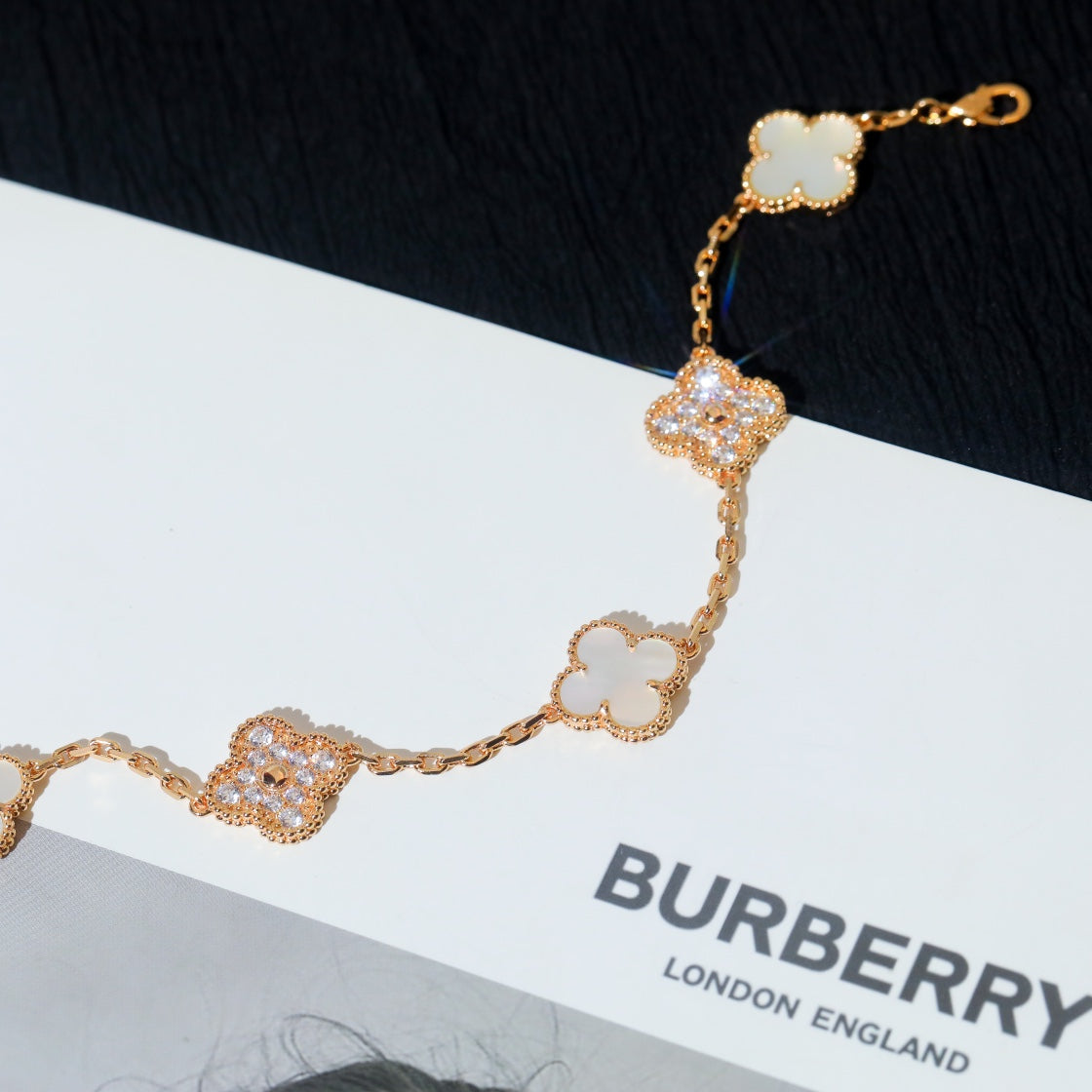 [Kincade Jewelrys]CLOVER BRACELET 5 MOTIF WHITE MOP DIAMOND