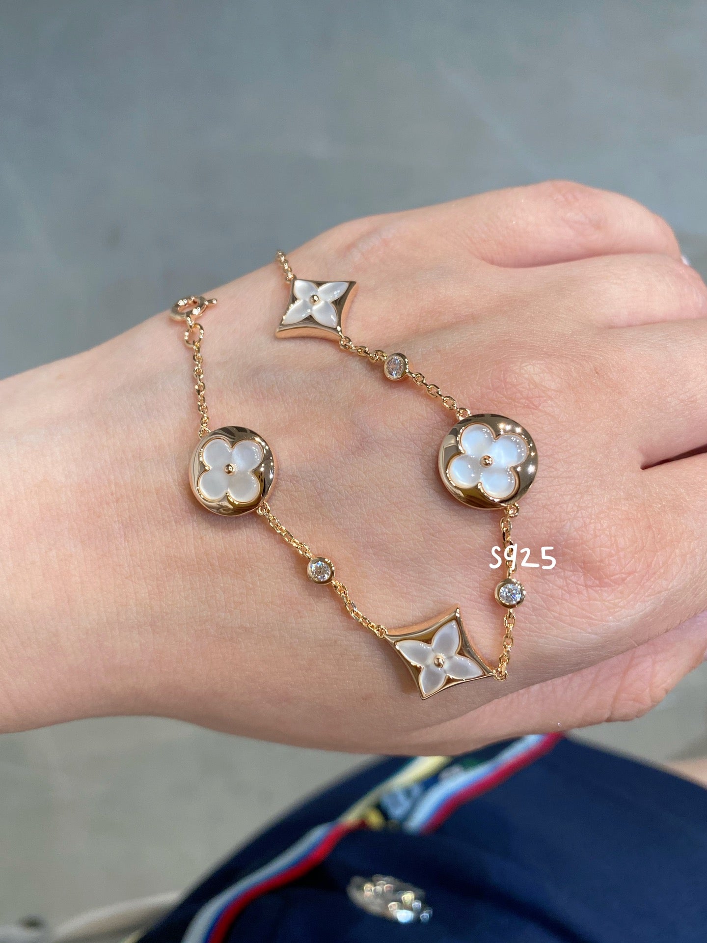 [Kincade Jewelrys]STAR AND SUN 4 MOTIF WHITE MOP PINK GOLD BRACELET