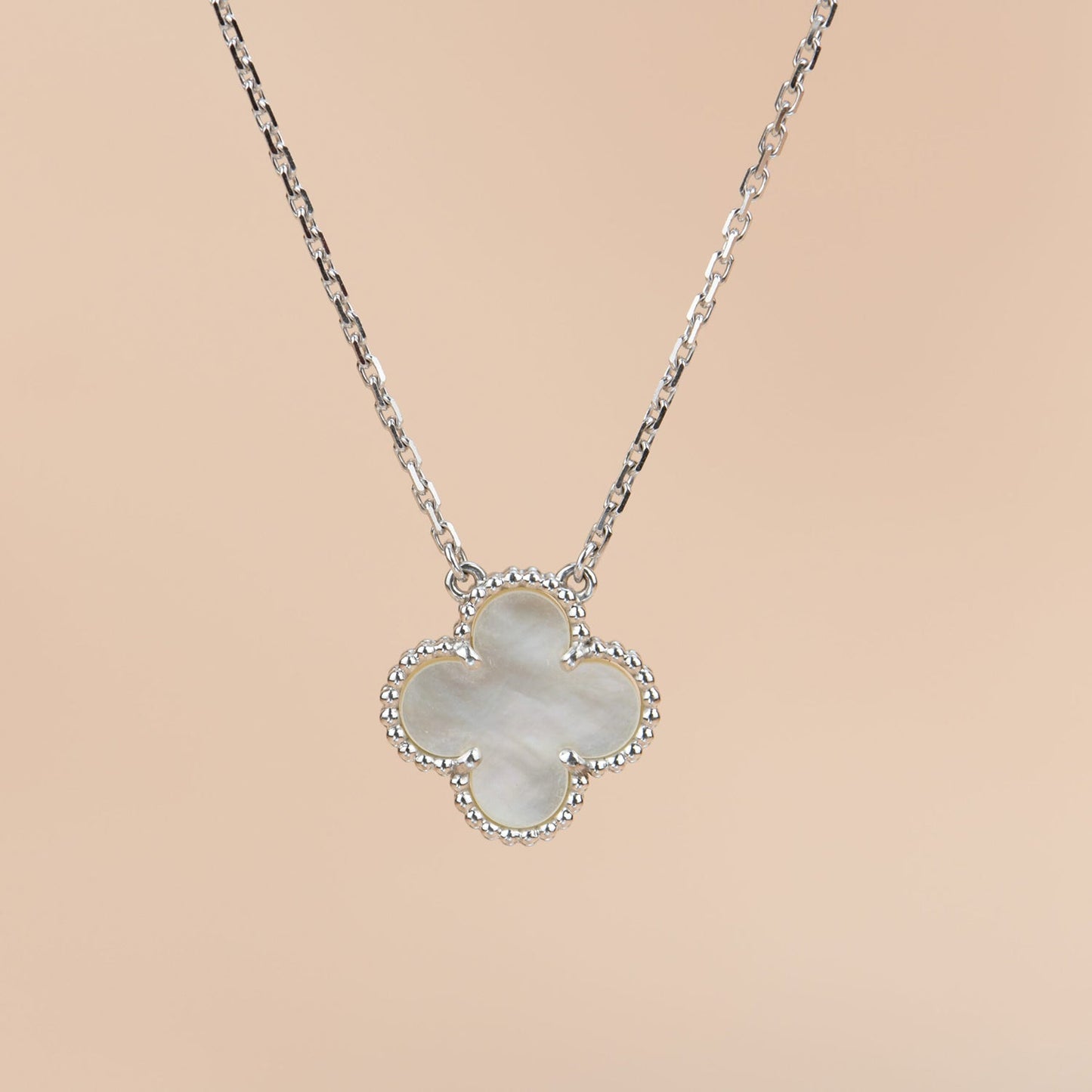 [Kincade Jewelrys]CLOVER  15MM WHITE MOTHER-OF-PEARL SILVER