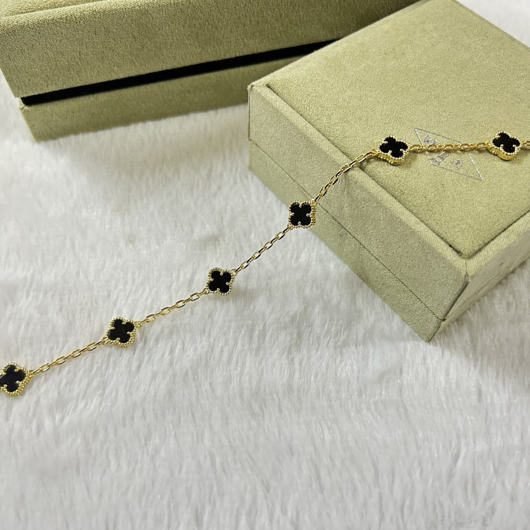 [Kincade Jewelrys]CLOVER 6 MOTIF  ONYXS BRACELET