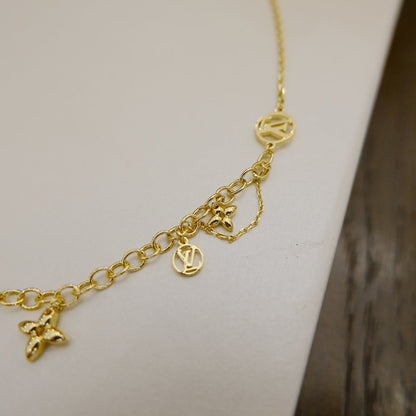 [Kincade Jewelrys]BLOOMING SUPPLE NECKLACE BRASS