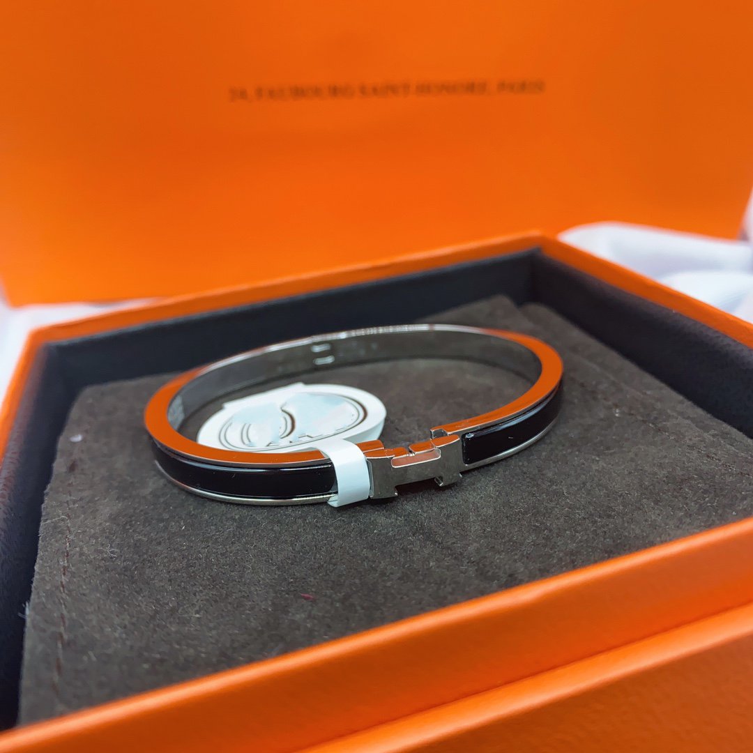 [Kincade Jewelrys]CLASSIC HM CLIC BLACK 8MM ENAMEL BRACELET