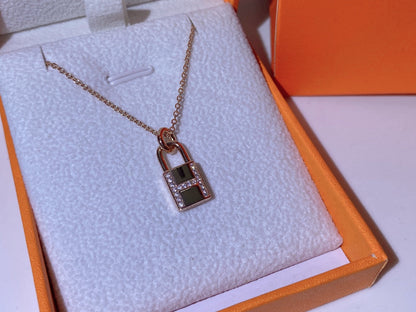 [Kincade Jewelrys]HM ADVANCED NICHE LOCK HEAD NECKLACE DIAMONDS