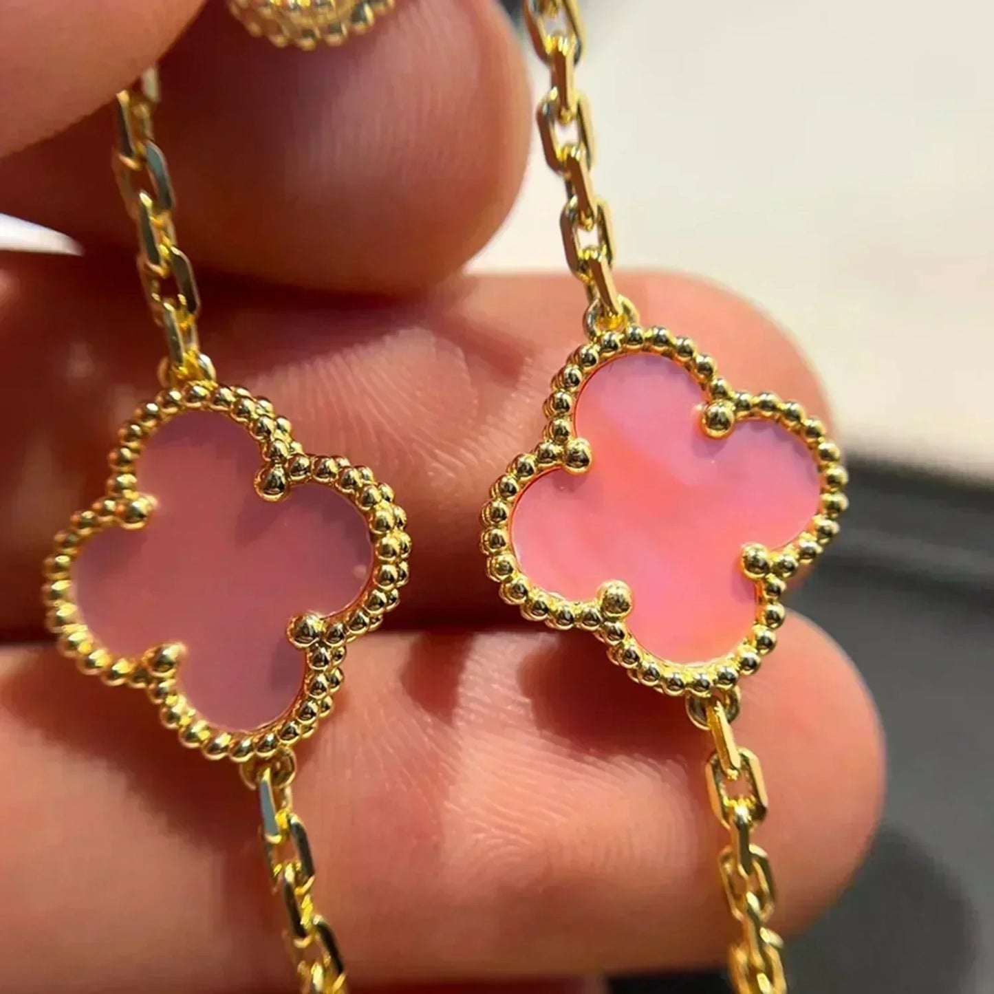 [Kincade Jewelrys]CLOVER 5 PINK MOP BRACELET