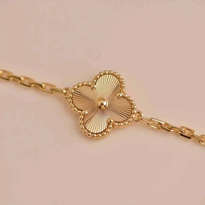 [Kincade Jewelrys]CLOVER 5 FLOWERS LASER BRACELET