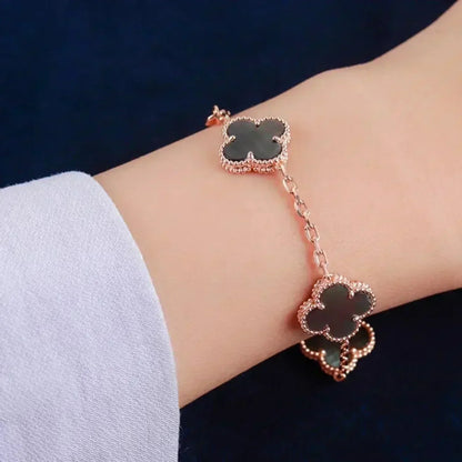 [Kincade Jewelrys]CLOVER 5 MOTIF GRAY MOP  BRACELET