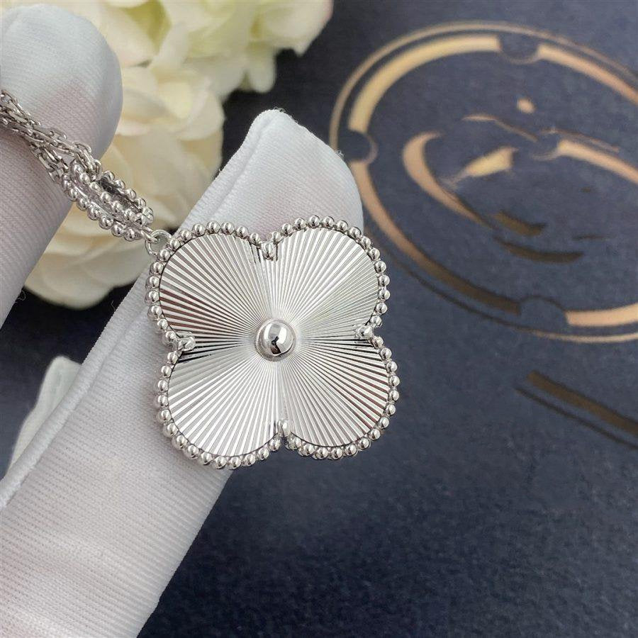 [Kincade Jewelrys]CLOVER 25MM SILVER BIG CLOVER NECKLACE